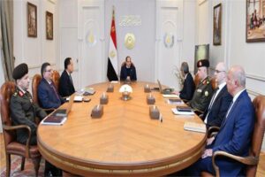 الرئيس السيسي يوجه بتوسيع الجيل الخامس وتوطين صناعة الاتصالات ودعم الحوسبة السحابية 