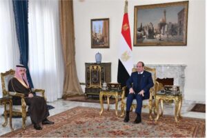 الرئيس السيسي يؤكد لوزير خارجية السعودية حرص بلاده على تعزيز علاقات التعاون مع المملكة 