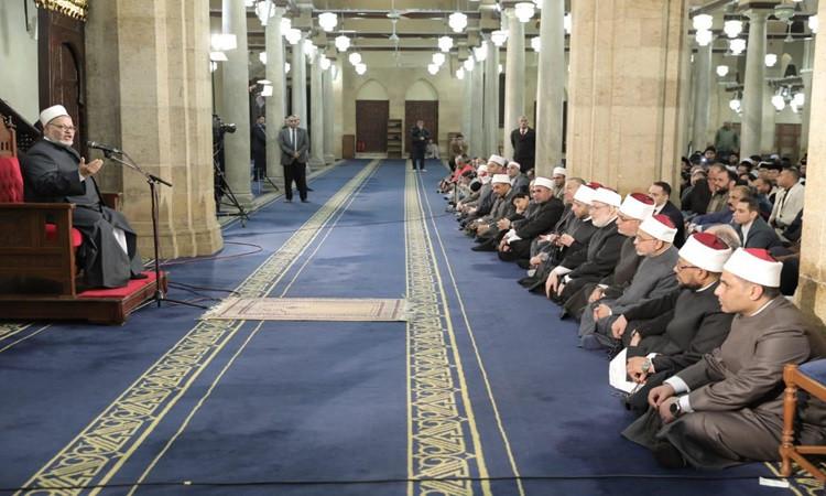 مفتي الجمهورية يشهد احتفال الأزهر الشريف بذكرى الإسراء والمعراج بالجامع الأزهر 