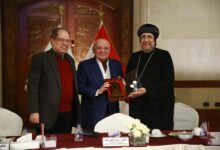 صالون المركز الثقافي القبطي يناقش تحديات منتدى دافوس وتداعيات التحولات الدولية على مصر والمنطقة