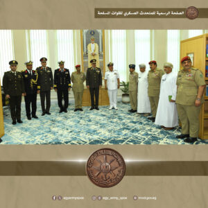 المتحدث العسكرى : رئيس الأركان يعود إلى أرض الوطن عقب انتهاء زيارته الرسمية إلى عُمان 