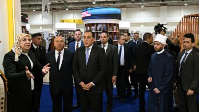 رئيس الوزراء يتفقد اجنحة معرض القاهرة الدولي للكتاب الدورة السابعة والخمسين