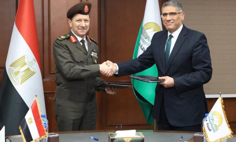 المتحدث العسكرى : إدارة الإشارة توقع إتفاق مع محافظة الجيزة لتقديم خدمات الشبكة"الوطنية للطوارئ"