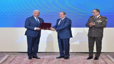 الرئيس السيسي يصدق على تعيين الفريق أول عبد المجيد صقر مساعدا لرئيس الجمهورية 