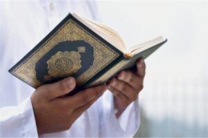 "آية واحدة بعد كل صلاة".. وصية نبوية تفتح لك أبواب الجنة 