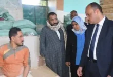 نائب محافظ الوادى الجديد يتابع انتظام عمل المخابز والمنافذ التموينية بالخارجة
