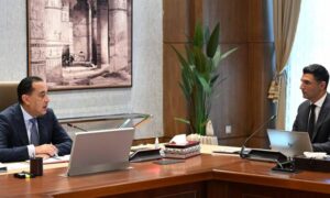 رئيس الوزراء يلتقي وزير الصناعة لاستعراض رؤية عمل الوزارة في المرحلة المقبلة