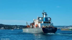 الحوثيون يقررون استئناف الهجمات على السفن في البحر الأحمر..إسرائيل: تركيزنا لا ينصب على إسقاط النظام الإيراني