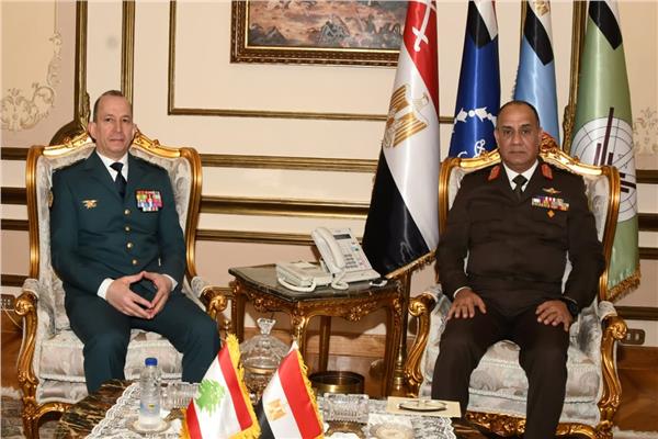 المتحدث العسكرى ..وزيرالدفاع والإنتاج الحربي يلتقى قائد الجيش اللبناني