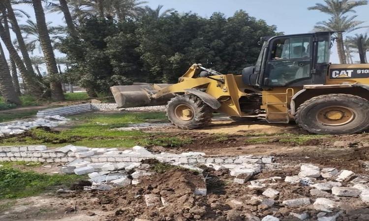 "الزراعة": إزالة 877 حالة تعد على الأراضي الزراعية خلال أسبوع