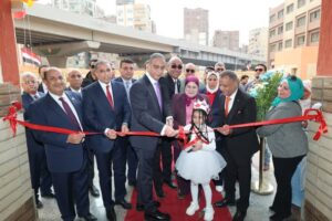 محافظ الجيزة يفتتح مدرستي الأقصى للتعليم الأساسي والرسمية للغات بمنطقة العروبة بالطالبية بإجمالي 144 فصلًا دراسيًا