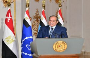 السيسي يوجه رسالة للمصريين ويحذر من تداعيات إغلاق مضيق هرمز 