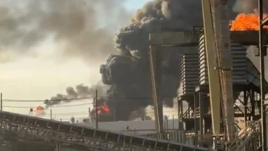 الارهاب الصهيوامركى بدأ ..اندلاع حريق في مصفاة نفط بولاية تكساس الأميركية 