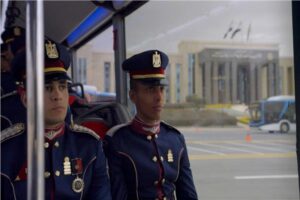 وزارة النقل : نقل المواطنين وطلبة الأكاديمية العسكرية من العاصمة الجديدة إلى مقاصدهم المختلفة