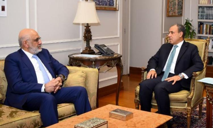 وزير الخارجية يبحث سبل تعزيز التعاون بين مصر والبنك الدولي