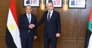 وزير الخارجية يعقد مباحثات مع نظيره الأردني فى عمان حول تداعيات التصعيد العسكري 