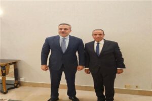 وزارةالخارجية يلتقي نظيره التركي في إسلام آباد لبحث جهود خفض التصعيد 