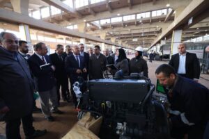 وزير النقل يتفقد مركز صيانة ميت حبيش بطنطا.. ويؤكد: تطوير مراكز الصيانة أساس كفاءة منظومة النقل