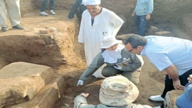 اكتشاف مبنى من بقايا معبد «أبريس» فى «ميت رهينة»