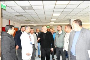 رئيس المستشفيات التعليمية يتفقد مستشفى الأحرار بالزقازيق لمتابعة أعمال التطوير