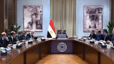 رئيس الوزراء يتابع تداعيات التصعيد العسكري بالمنطقة وتأثيراته في سلاسل الإمداد 