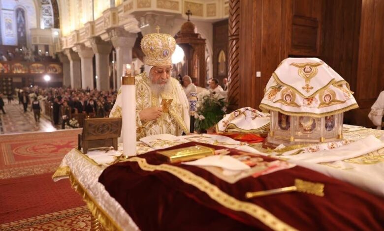 الباباتواضروس يترأس قداس عيد القيامة المجيد بكاتدرائية العباسية 