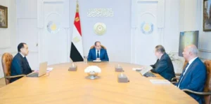 الرئيس السيسي يطالب البنك المركزي بتعزيز نمو الاحتياطيات الدولية واحتواء التضخم
