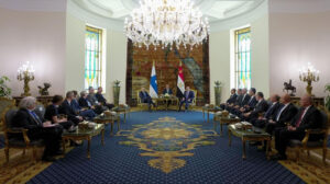 الرئيس السيسي يؤكد اعتزاز مصر بالعلاقات الثنائية مع فنلندا 