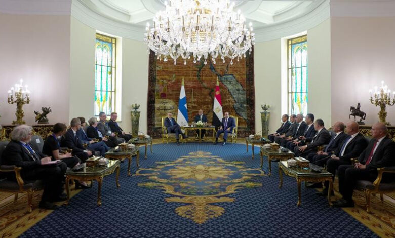 الرئيس السيسي يؤكد اعتزاز مصر بالعلاقات الثنائية مع فنلندا 