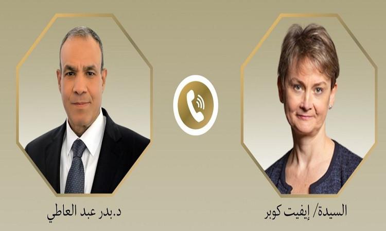 وزير الخارجية يستعرض مع نظيرته البريطانية جهود مصر لخفض التصعيد بالمنطقة 