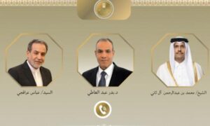 وزير الخارجية يبحث مع رئيس وزراء قطر ووزير خارجية إيران جهود التهدئة الإقليمية