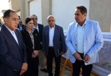 مدبولي يتابع موقف إنشاء 17 تجمعاً تنموياً حضرياً بمركزي رفح والشيخ زويد