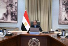 رئيس الوزراء يلتقي وزير البترول لاستعراض عددٍ من ملفات عمل العمل