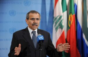 رئيس الوزراء اللبناني يشكر مصر لدورها في وقف إطلاق النار مع إسرائيل