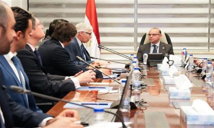 وزير الاستثمار يبحث مع "AJE Group" إنشاء منطقة استثمارية وخطط التوسع في مصر 