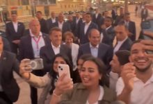 الرئيس الفرنسي ينشر فيديو من الإسكندرية ويوجه الشكر لسكانها على حسن الاستقبال 