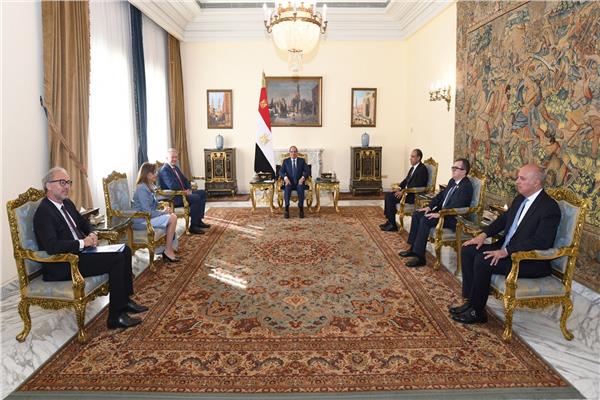 الرئيس السيسي: مصر تواجه الأزمات العالمية بإجراءات استباقية مدروسة 
