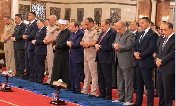  الرئيس السيسي يؤدي صلاة عيد الأضحى من مسجد الرحمن الرحيم