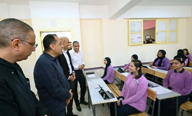 مجمع بولاق الدكرور التعليمي.. مشروع متكامل يدعم تطوير التعليم ويخفض الكثافات بالجيزة