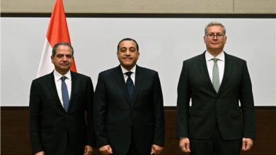 رئيس الوزراء يشهد توقيع اتفاقية لتأهيل شبكات الغاز اللبنانية بخبرات قطاع البترول المصري 