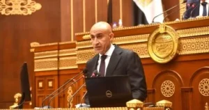 وزير التعليم يطمئن طلاب الثانوية: الأسئلة ستكون فى مستوى الطالب المتوسط