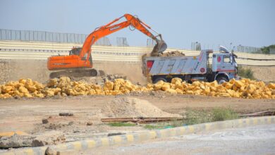 تزامنًا مع الخطة الشاملة للتنمية العمرانية بمحافظة بورسعيد.. أكثر من 72 مشروعًا تنمويًا وخدميًا يجري تنفيذها على أرض المحافظة 