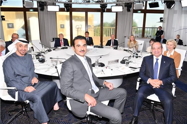 الرئيس السيسي يشارك في جلسة الخروج من الأزمات وضمان الاستقرار بالشرق الأوسط 
