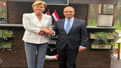 وزير الخارجية يشيد بمستوى العلاقات الثنائية المتميزة بين مصر ولاتفيا 