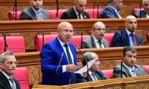 "النواب" يوافق على تمويل القطار السريع ويرفع الجلسة لـ 22 يونيو