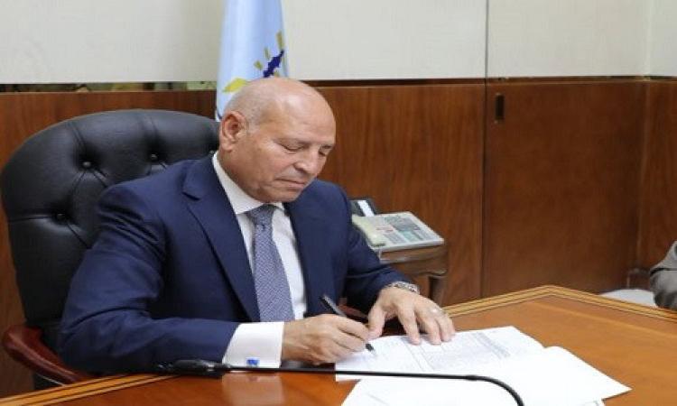 محافظ القاهرة يعتمد تنسيق القبول بمدارس التعليم الفني 