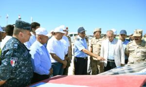 رئيس الحكومة: خلوا الناس كلها تشوف الإنجازات على الأرض لما تتنفذ