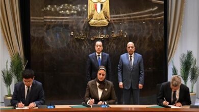 رئيس الوزراء يشهد توقيع مذكرة تفاهم لإنشاء أول مصنع لتوربينات الرياح