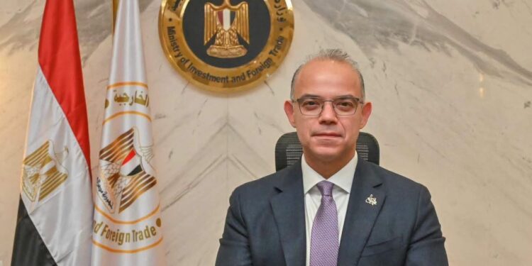 وزير الاستثمار يستعرض خطط تطوير منظومة الصادرات المصرية خلال حفل التميز EXXA 