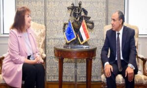 وزير الخارجية يجري مشاورات سياسية مع المفوضة الأوروبية للمتوسط 